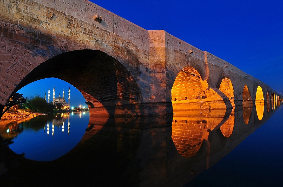 adana stone bridge