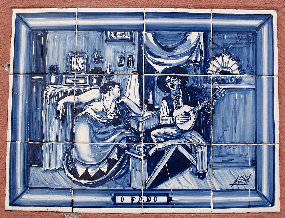 azulejo ceramic with fado design