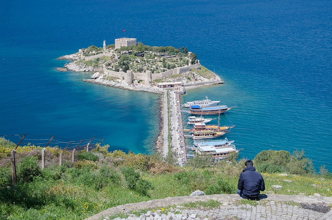 guvercinada kusadasi