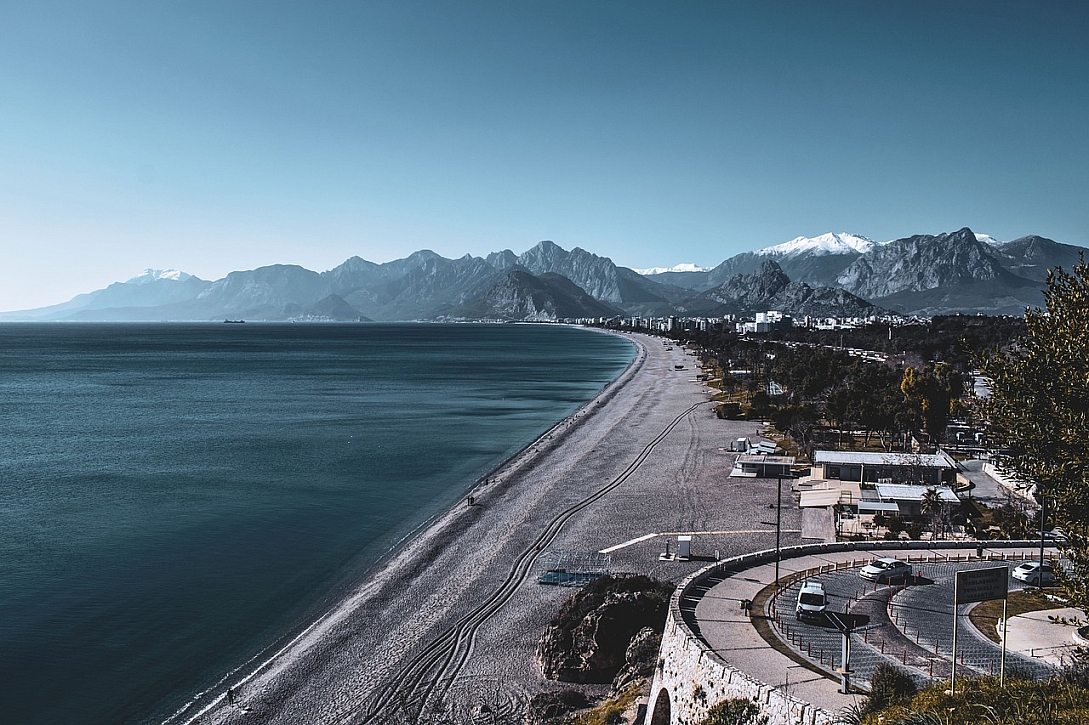 konyaalti beach antalya